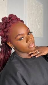 Megan Bonner's Instagram, Twitter & Facebook