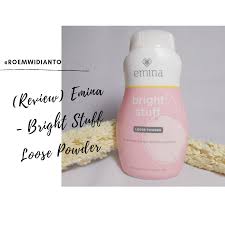 Kulit sensitif bayi harus selalu mendapat perlindungan dari bedak berkualitas. Review Emina Bright Stuff Loose Powder Roem S Journal