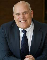 Meet AIB's Newest Fellows and Officers