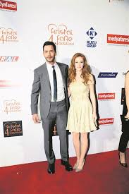 Elcin Sangu Amp Baris Arduc Hombres Turcos Actores Guapos Actores