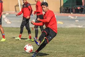 كما شدد على أن باسم مرسي مهاجم مصر المقاصة ليس في حسابات الزمالك حتى الآن. Ø¹Ù…Ø±Ùˆ Ø¬Ù…Ø§Ù„ Ù„Ùˆ Ø§Ù„Ø£Ù‡Ù„Ù‰ Ø³Ø§Ø¨Ù†Ù‰ Ù…Ù…ÙƒÙ† Ø£Ø±ÙˆØ­ Ø§Ù„Ø²Ù…Ø§Ù„Ùƒ ÙˆØºØ§Ù„Ù‰ Ø§Ù„Ù…Ø®Ø·Ø¦ ÙÙ‰ Ø£Ø²Ù…Ø© Ø§Ù„Ù…Ù†ØªØ®Ø¨ Ø³ÙˆØ¨Ø± ÙƒÙˆØ±Ø©