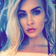 Lea Wade's Instagram, Twitter & Facebook