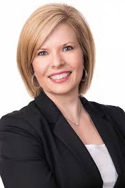 Deb Gustafson's Instagram, Twitter & Facebook