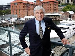 The founder of amazon, jeff bezos stands strong and irreplaceable at number one in the list of world's richest man. Richest Aussies 2021 The Property Empires Of Country S Billionaires Realestate Com Au