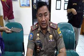 Pak wali kota menginstruksikan kami untuk melakukan penegakan dengan menggelar razia masker. Satpol Pp Kota Cirebon Akan Kembali Lakukan Penertiban Di Tiga Ruas Jalan Ktl