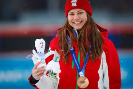 Лора Христова с бронзов медал от Игрите в Милано/Кортина 2026 (ГАЛЕРИЯ) - По  света и у нас - БНТ Новини