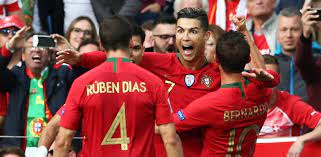 Ola amigo eu tb esto na suiça mas nao posso ir ver o jogo. Portugal Suica Ronaldo Derrete Queijo Suico Goalpoint