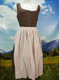 Maybe you would like to learn more about one of these? Wenger Salzburg Baumwolle Braun Mit Blumen Muster Feines Dirndl Mit Schurze G Ebay