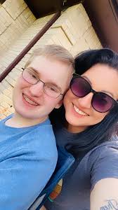 Not sure if you're in this group or not (I tried searching for your name to  tag you but I couldn't find you😭 hopefully you're just under a different  name and you