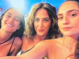 Norelle (25) and Roya (22) Manzuri, two American-Israeli sisters born in  Los Angeles, California, were murdered at the Nova Music Festival