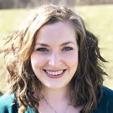 Tabitha Pease's Instagram, Twitter & Facebook