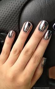 Do you keep hearing about the latest chrome nails trend from your friends and you do not have the slightest idea about it? 50 Eye Catching Chrome Nails To Revolutionize Your Nail Game