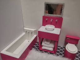 Barbie s badezimmer wir frauen im netz. Doll Bathroom Sink Toilet Bath Tub For Barbie Monster High Fashion Royalty Blythe Dolls Barbie Barbie Badezimmer Barbie Puppe Haus Barbie Haus Mobel