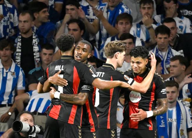 Ingleses enlouquecem com gol de Rayan na Liga Europa: 'Ele ter&aacute;'