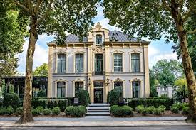 It haes aboot 120,000 ceetizens. Pillows Grand Boutique Hotel Ter Borch Zwolle Zwolle Aktualisierte Preise Fur 2021
