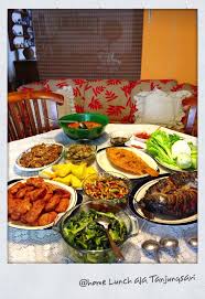 Plan a perfect and delicious outdoor escape. Typical Sundanese West Java Home Cookings Copyrights Vivi Kembang Tanjoeng Indonesian Cuisine Home Cooking Cooking