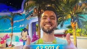 Thomas Révolutionne 