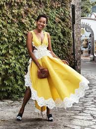 12 Rainy Day Proof Outfits We Re All Going To Wear