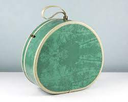Vintage Samsonite Round Hat Box Suitcase Hat Box By Retroburgh Vintage Suitcases Samsonite Luggage Hat Box