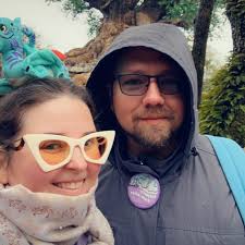 Just gotta say...that crested gecko is my spirit animal. Art By Ida