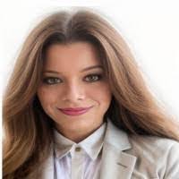 Amelia Smallwood's Instagram, Twitter & Facebook