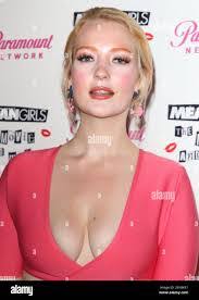 Victoria Clay's Instagram, Twitter & Facebook