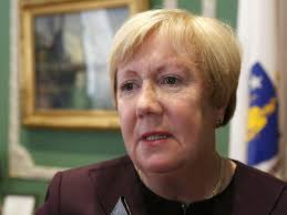 Carr: Your contributions can add up to a slot in the hackerama