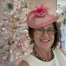 Tiffany Peay's Instagram, Twitter & Facebook