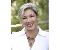 Amber Lasater's Instagram, Twitter & Facebook