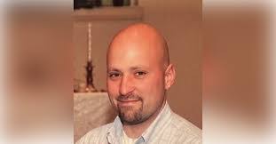 Robert Dyson's Instagram, Twitter & Facebook