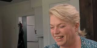 Sister Wives' Janelle Brown Announces Major Setback In North Carolina After  Revealing Why She Returned To Flagstaff Amid $340,000 Coyote Pass Debt