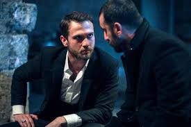 Çukur dizisinin tüm bölümlerini, çukur yeni bölümünü bölüm özetleri burada! Cukur 105 Bolum Fragmani Yayinlandi Cukur Yeni Bolum Fragmani Izle Cukur 104 Bolumde Neler Oldu Haberler