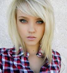 These are praised by many ladies for their versatility and easy maintenance since the length is appropriate for both wearing the hair loose and creating various updos. 73 Stunning Hairstyles For Medium Hair