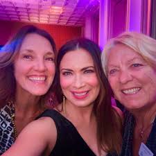 Not yet registered for tonight's rockin' virtual fundraising event for  @myvoicemusic?! . No problem! There's still time!🙌🏽🎶👊🏽 . Head