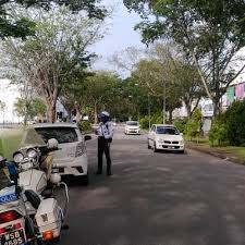 Anggaran kadar bayaran yuran ambil lesen kereta atau motosikal. Ameno World Takde Lesen Dikenakan Saman Tidak Lagi Facebook
