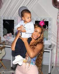 Beyoncé's twins are named sir carter and rumi. Sir Carter Bio Age Net Worth Single Nationality Body Measurement Career
