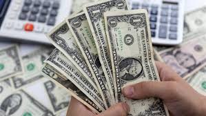سعر الدولار مقابل الجنيه المصري اليوم الاثنين 8 أبريل 2024