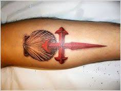 Resultat De Recherche D Images Pour Tatouage Saint Jacques De Compostelle Tatuagem Caminhadas Caminho De Santiago Tatoo