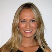 Rena House's Instagram, Twitter & Facebook