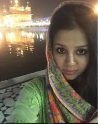 Her horoscope/sun sign is scorpion, nationality indian and ethnicity is not known. Sakshi Dhoni Height Wiki