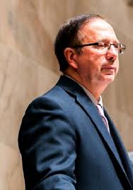 Dominicanos NY reaccionan alarmados por gusanos en paciente asilo