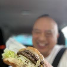 Chris Dogs Oakland, CA