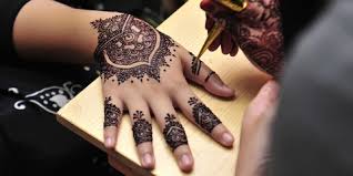 100 gambar henna tangan yang cantik dan simple beserta cara membuatnya. 10 Cara Menghilangkan Henna Ini Bisa Dilakukan Tanpa Ribet