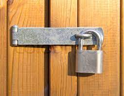 Portable bedroom door lock from outside. Is There A Portable Door Lock I Can Purchase That Locks A Door From The Outside Nostupidquestions
