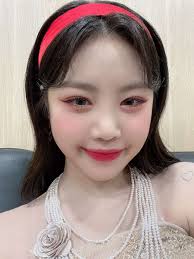 Soojin in this outfit is too powerful. Vk Vk019898 Twitter