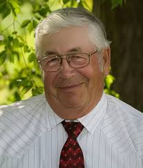 William Roy Roadhouse was born June 10, 1931. Bill was the first-born son  of Wilbert “Wib” and Beatrice “Bea” Roadhouse