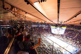 For example, in 1979, floor seats to a los angeles lakers game cost. Sports Bucket List Top 10 Coolest Seats In Sports