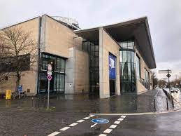 Dezember 1954 in mönchengladbach) ist ein deutscher historiker und seit 2007 präsident der stiftung haus der geschichte der bundesrepublik deutschland. Haus Der Geschichte In Bonn Museum Zur Deutschen Zeitgeschichte