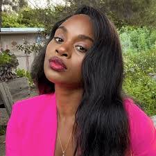 Paulette Lynch's Instagram, Twitter & Facebook