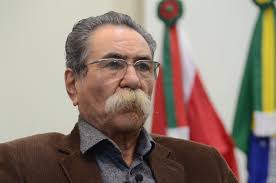 Dirceu Carneiro é o primeiro entrevistado do programa “Nossa História”